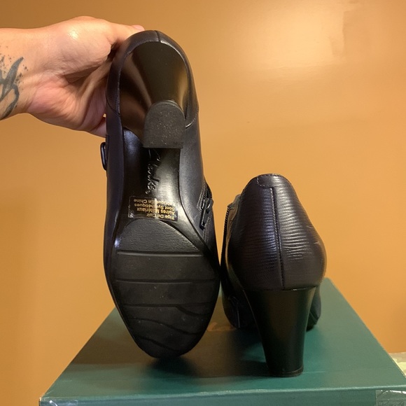 Booties - Picture 3 of 8